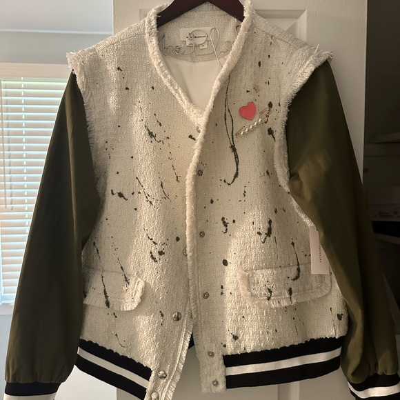 New with Tags Anthropologie White and Green Varsity Jacket with Heart Pin - Picture 1 of 9